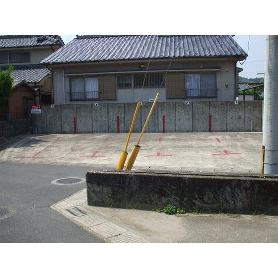 伊敷6丁目駐車場の外観・駐車場イメージ2枚目
