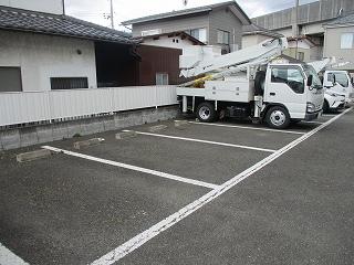 はいらいん鴻巣(23444)の外観・駐車場イメージ1枚目