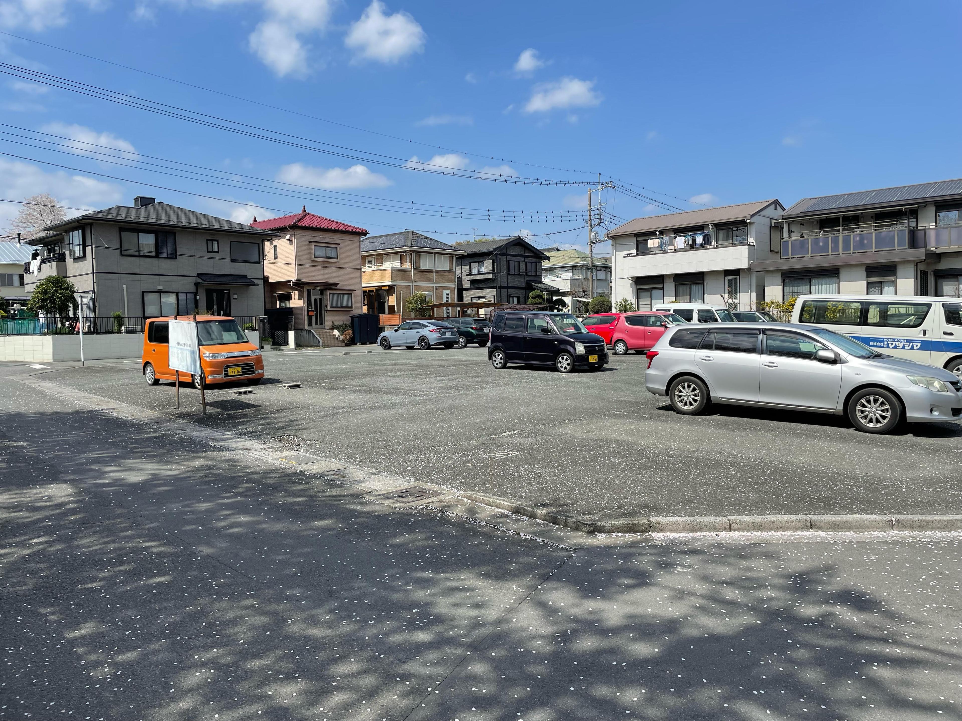 石戸7丁目駐車場の外観・駐車場イメージ1枚目