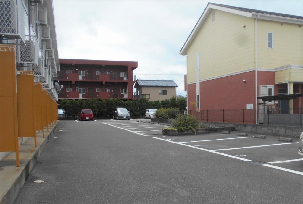 アクアマリン(18604)の外観・駐車場イメージ1枚目