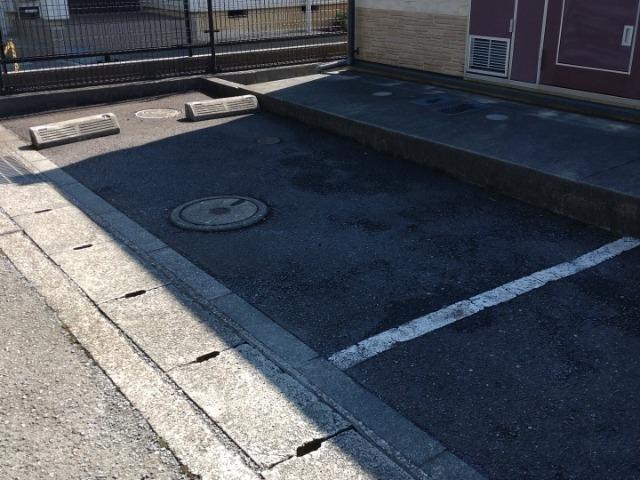 ガーデン(29369)の外観・駐車場イメージ1枚目