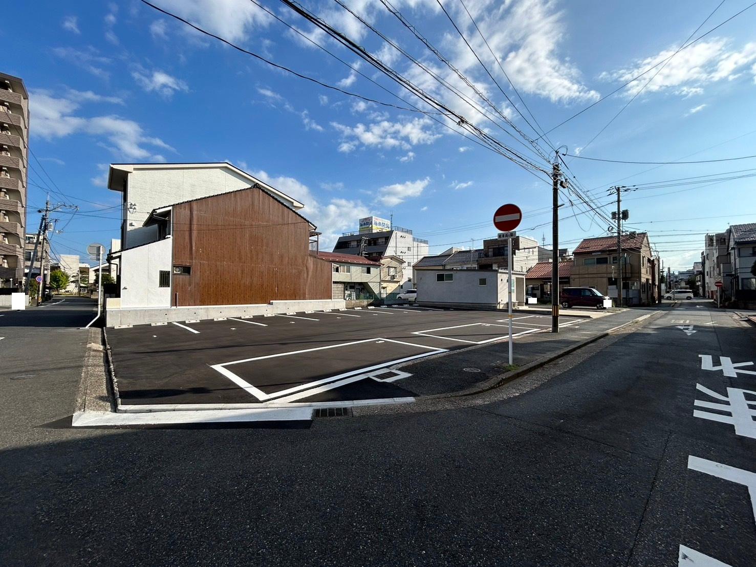 西町2丁目212駐車場の外観・駐車場イメージ1枚目