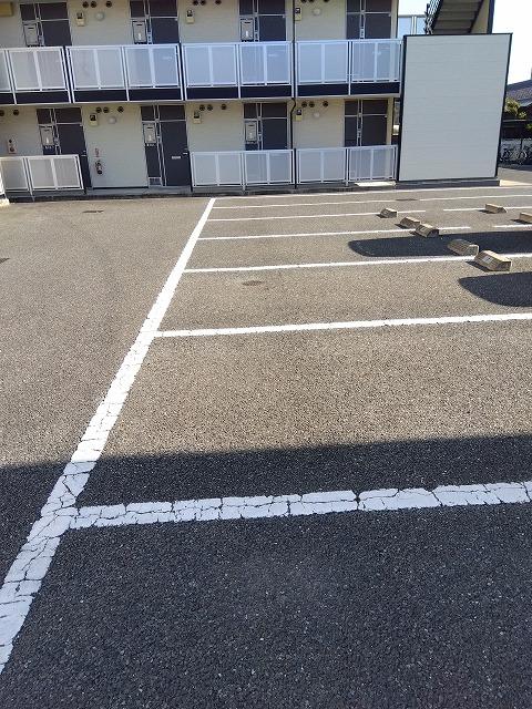 アマデウス(33996)の外観・駐車場イメージ1枚目