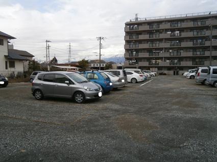 御殿吉川駐車場の外観・駐車場イメージ3枚目