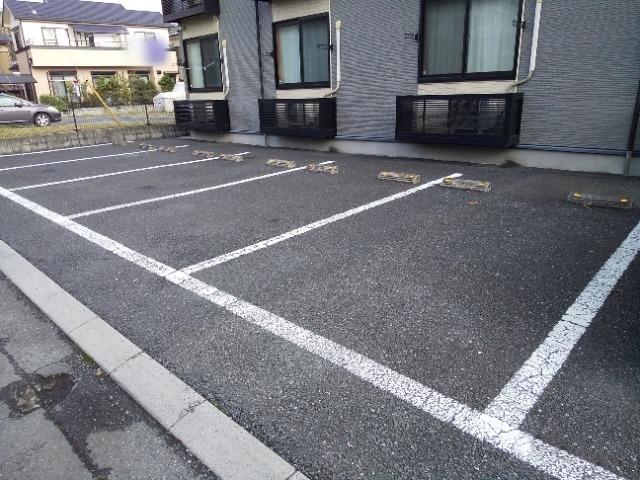 フレンド(40615)の外観・駐車場イメージ1枚目