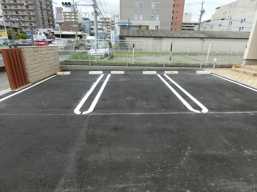 リブリ・プルミエール豊田駐車場の外観・駐車場イメージ2枚目