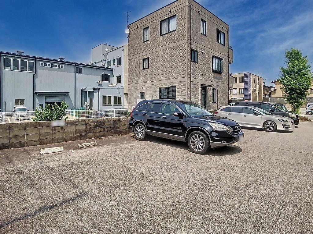 泉3丁目Eパーキングの外観・駐車場イメージ2枚目