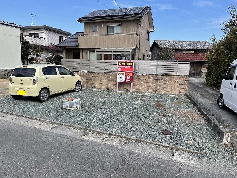 今古賀駐車場の外観・駐車場イメージ1枚目