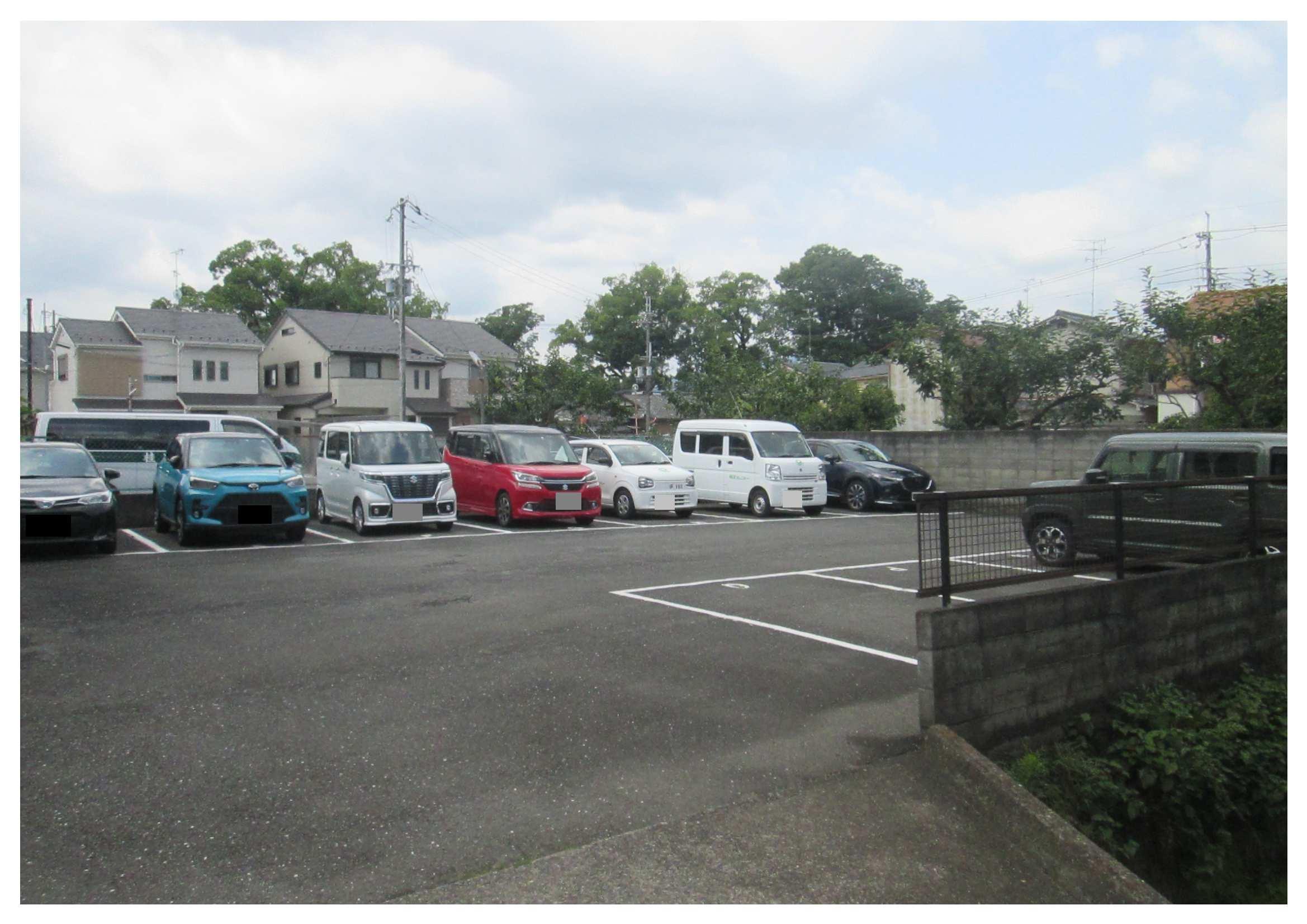 ミネアポリスの外観・駐車場イメージ1枚目