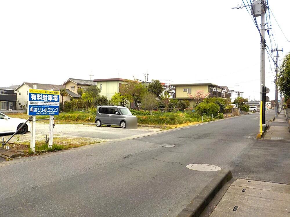 内田駐車場の外観・駐車場イメージ3枚目