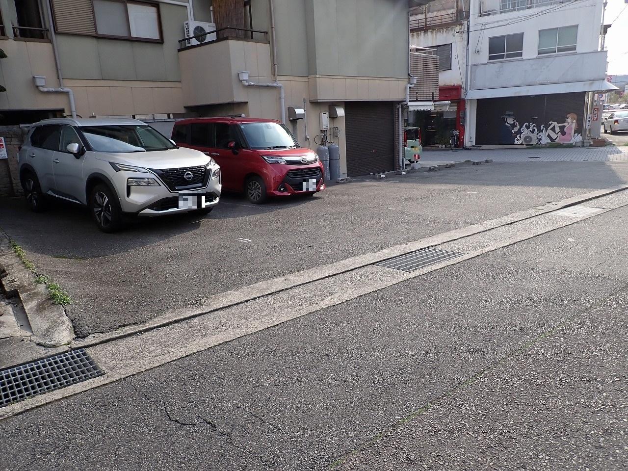 旭3丁目東駐車場の外観・駐車場イメージ2枚目