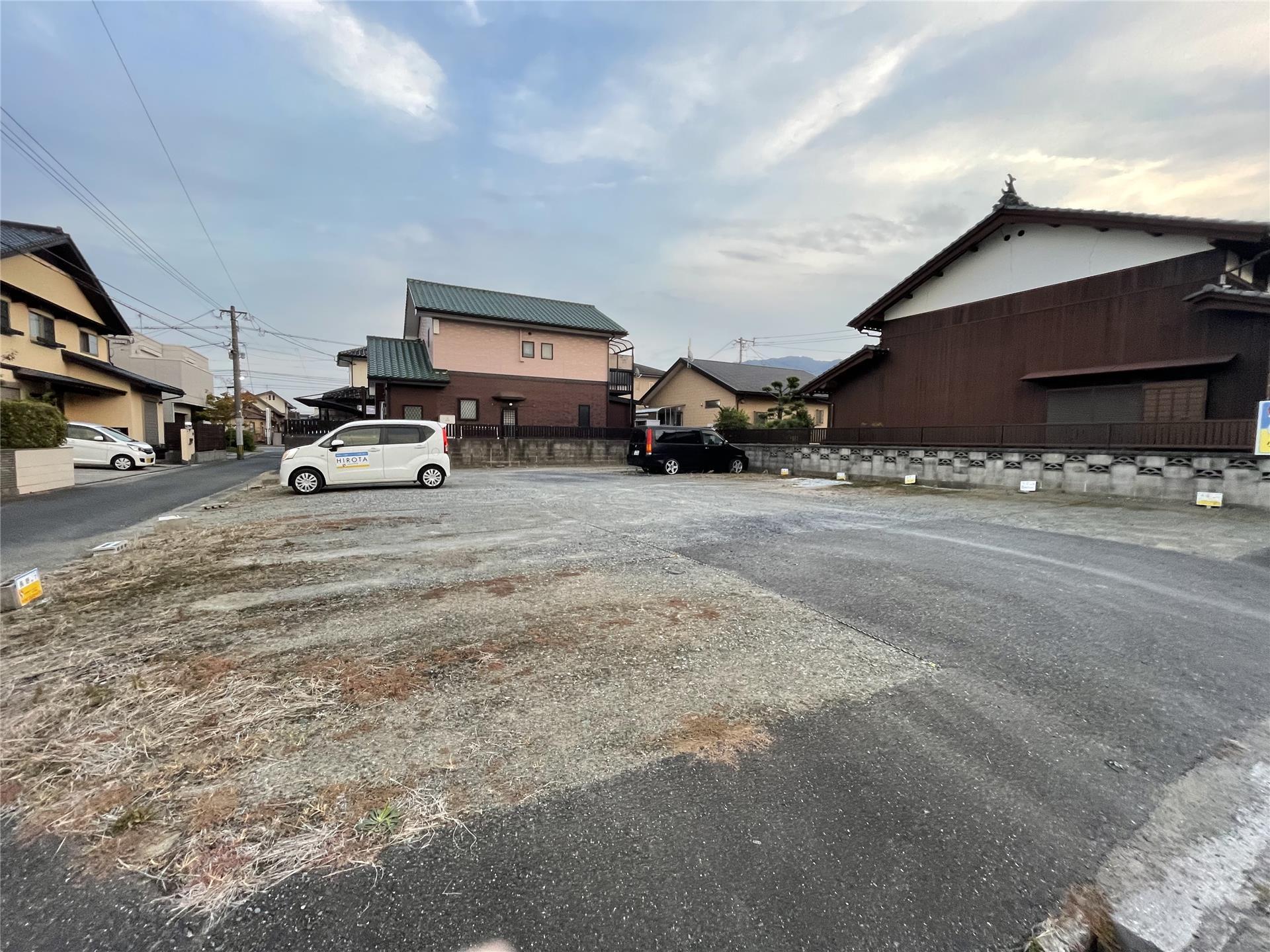 ジョイフル下貫パーキングの外観・駐車場イメージ1枚目