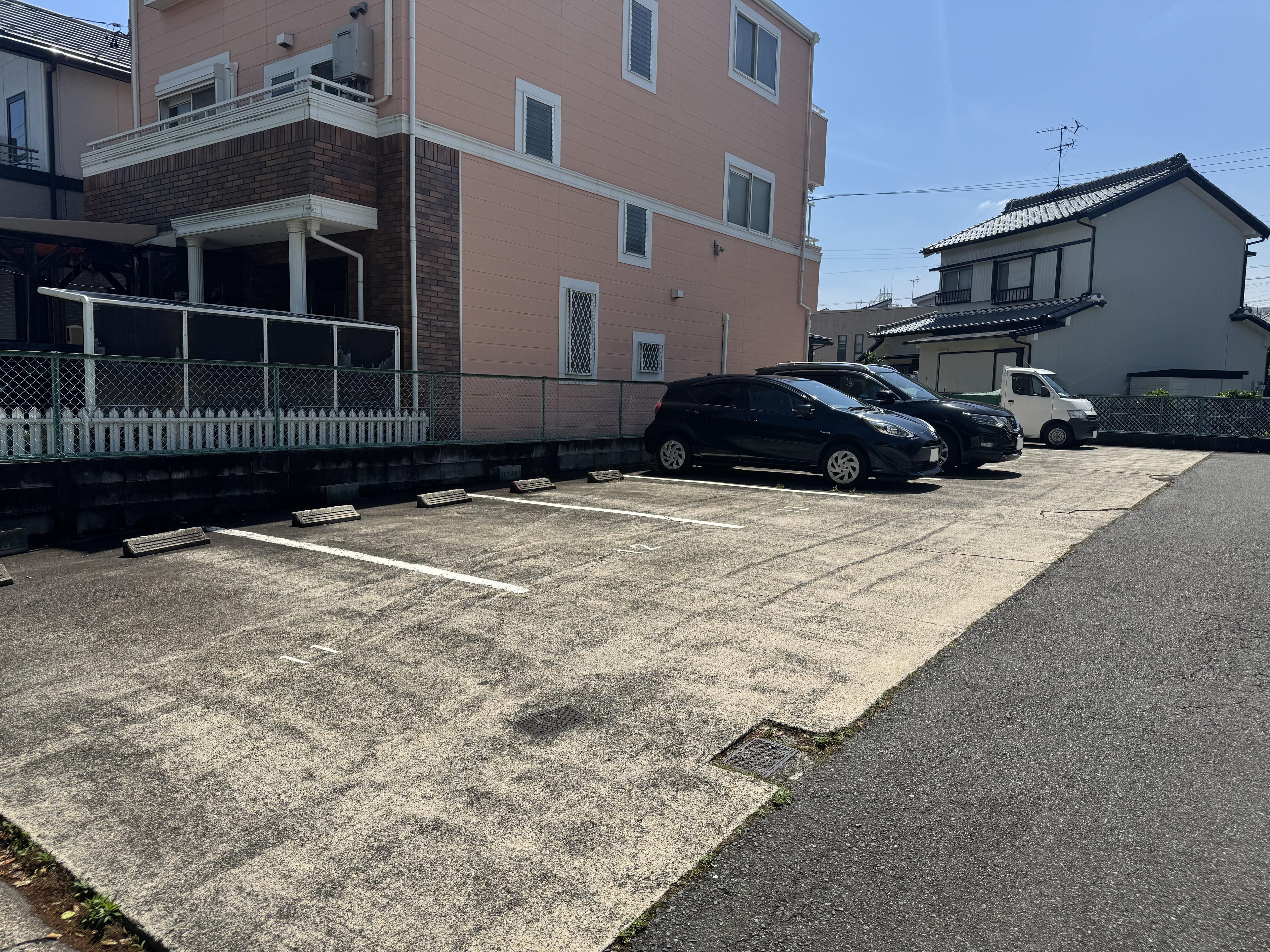 P303の外観・駐車場イメージ3枚目