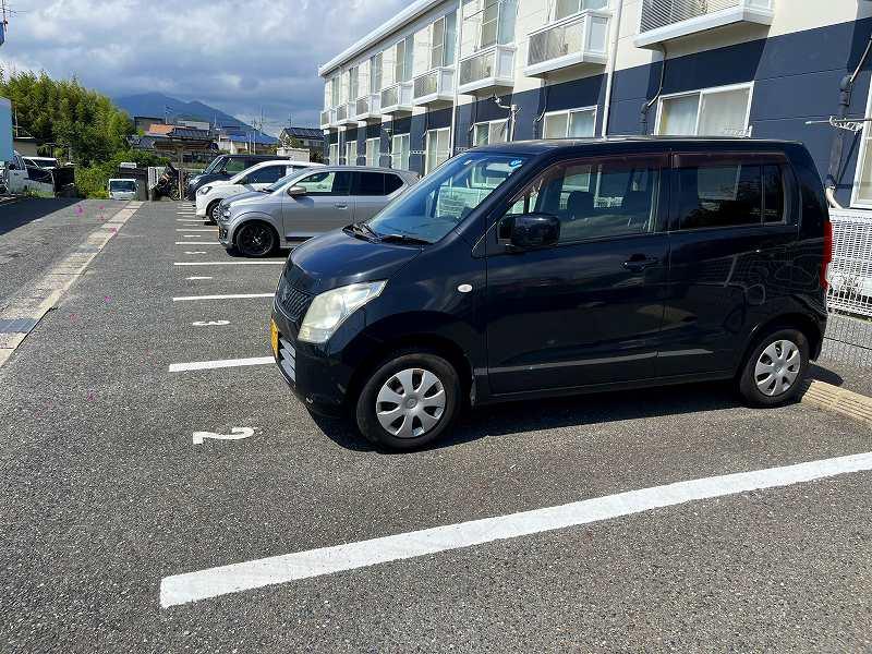 丸の内(20332)の外観・駐車場イメージ1枚目