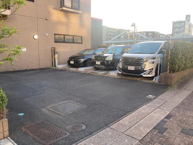 セラ‣クレール駐車場の外観・駐車場イメージ1枚目