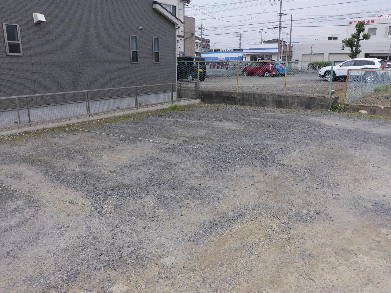 J-011の外観・駐車場イメージ2枚目