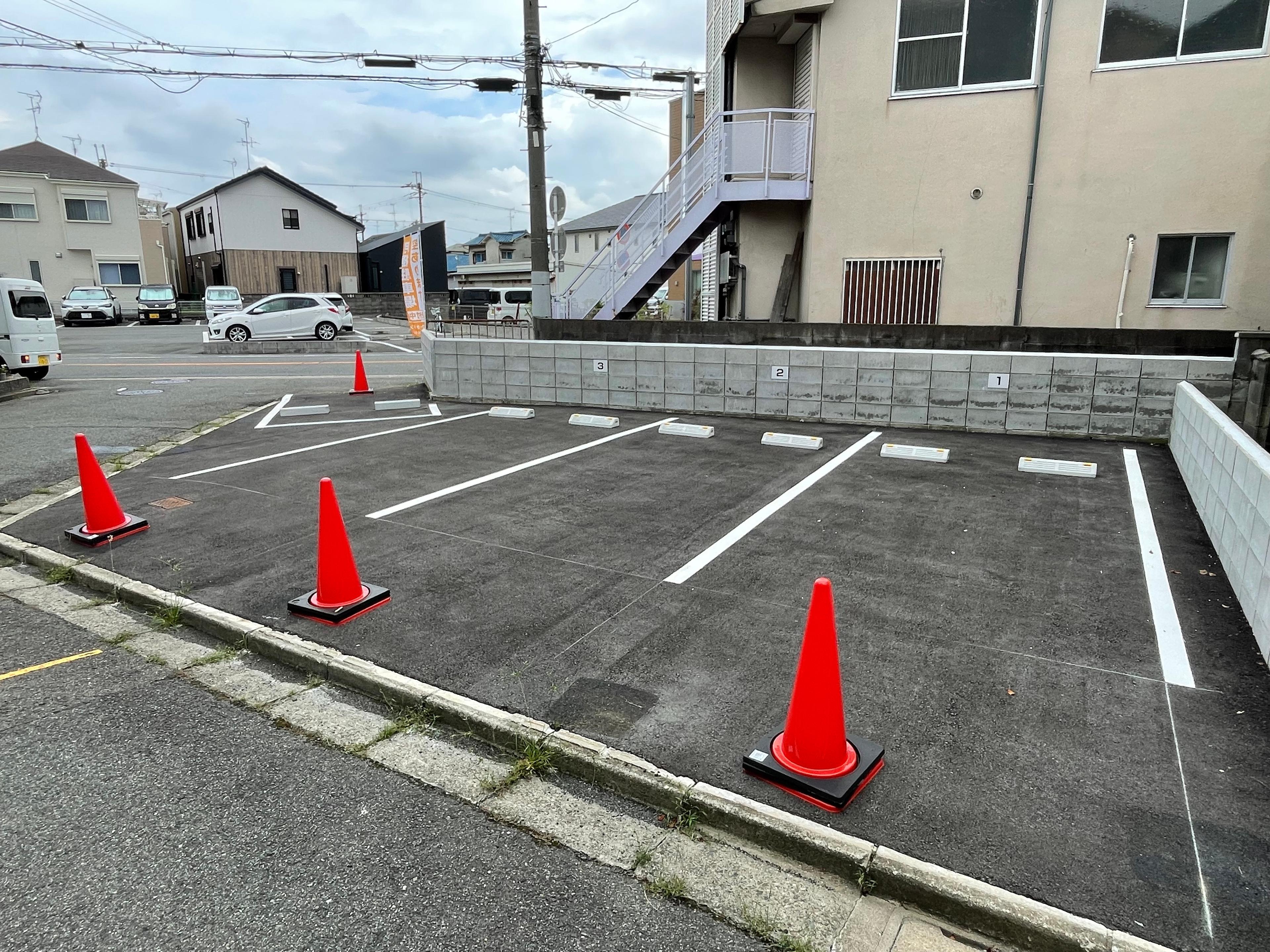 Mモータープール 引野町の外観・駐車場イメージ1枚目