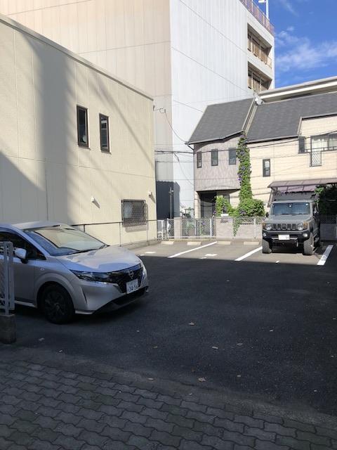 前川モータープールの外観・駐車場イメージ3枚目