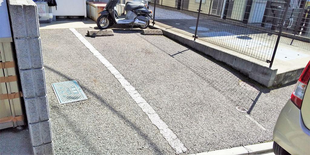 アウトゥーノ(36204)の外観・駐車場イメージ1枚目