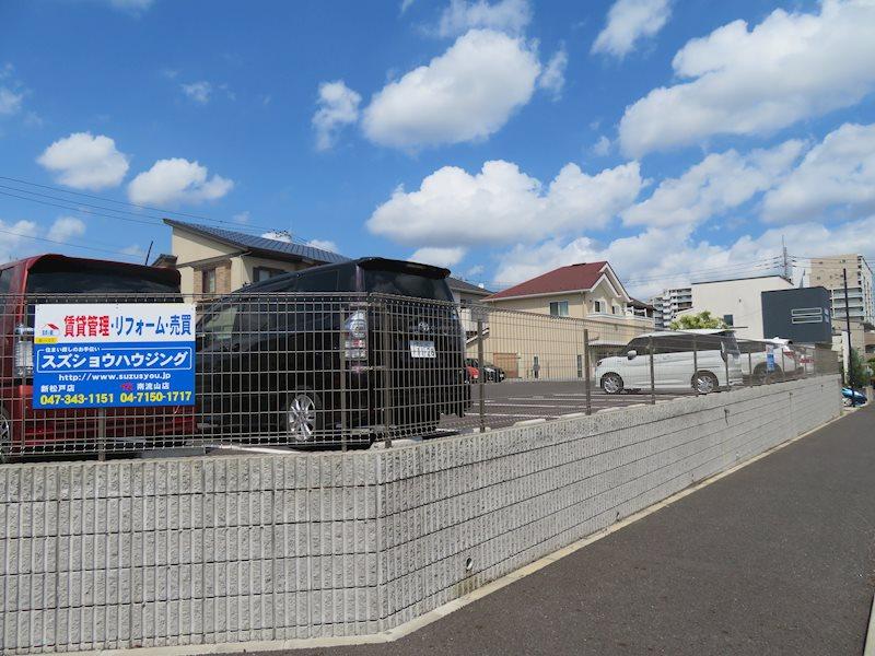 アローパーキングの外観・駐車場イメージ1枚目