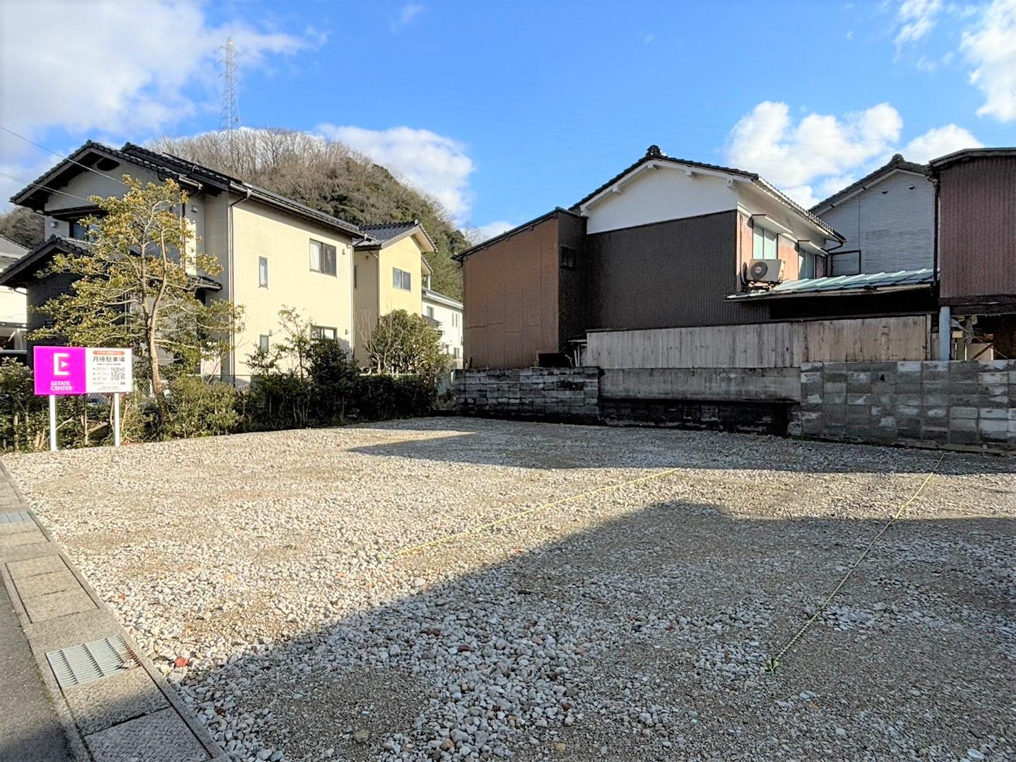 卯垣2丁目331駐車場の外観・駐車場イメージ1枚目