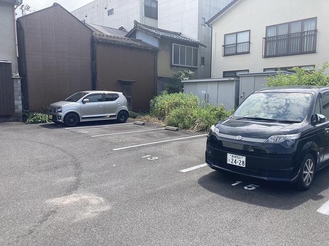 片原駐車場の外観・駐車場イメージ1枚目