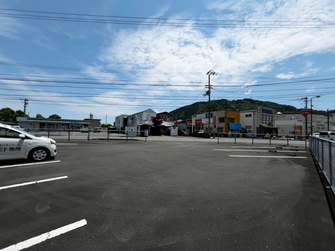 しまんとパーキング具同田黒三丁目224番2の外観・駐車場イメージ3枚目