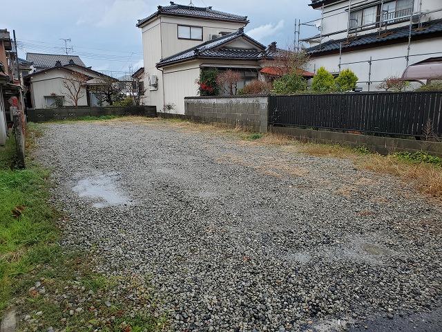 内野西1(石橋)駐車場の外観・駐車場イメージ2枚目