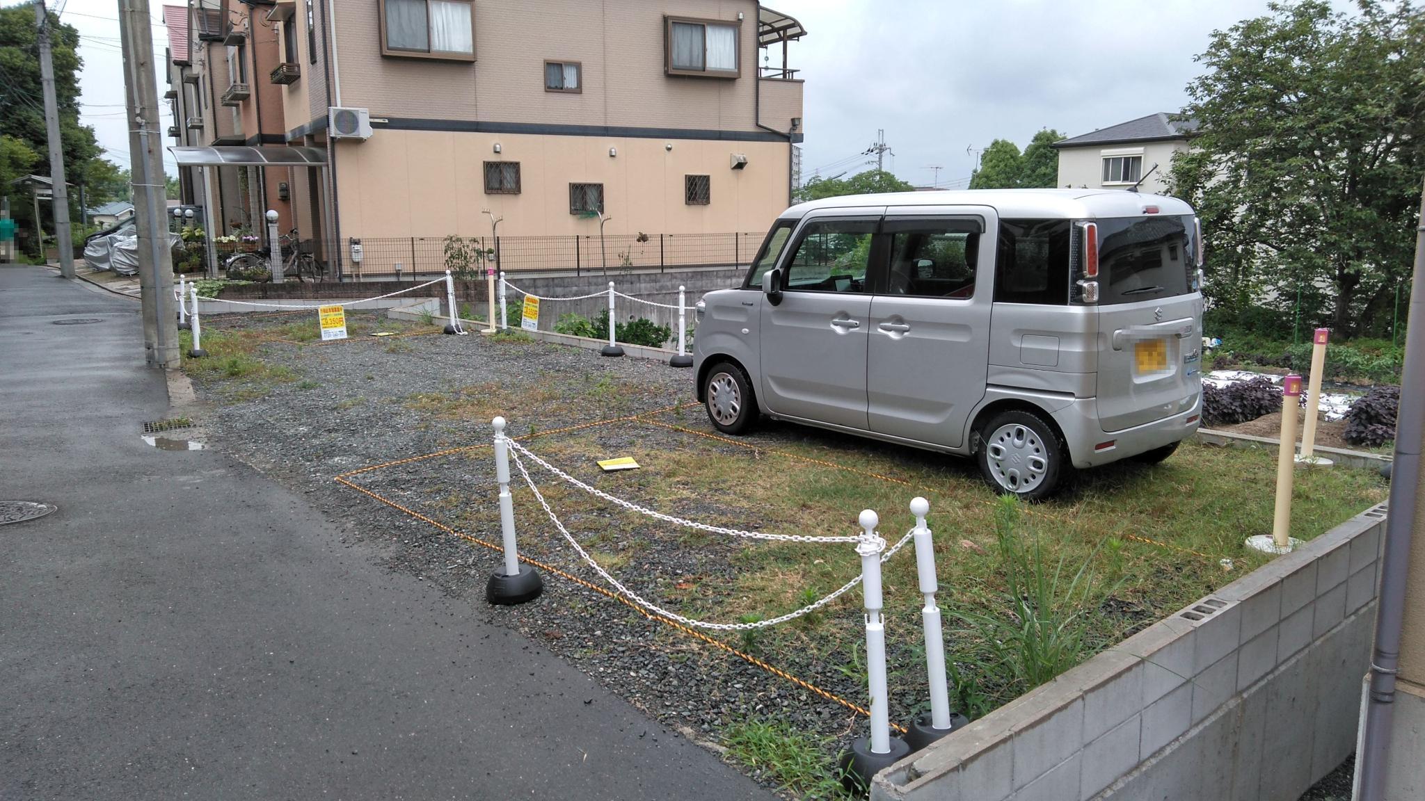 古曽部町三丁目駐車場の外観・駐車場イメージ2枚目