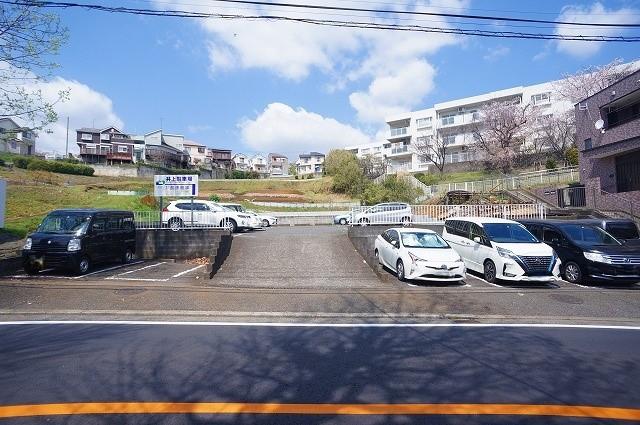 【914】井上駐車場の外観・駐車場イメージ1枚目