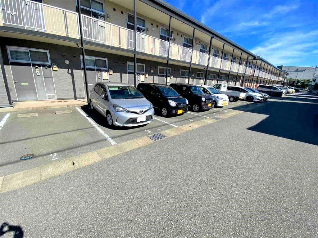 フリージア(39289)の外観・駐車場イメージ2枚目