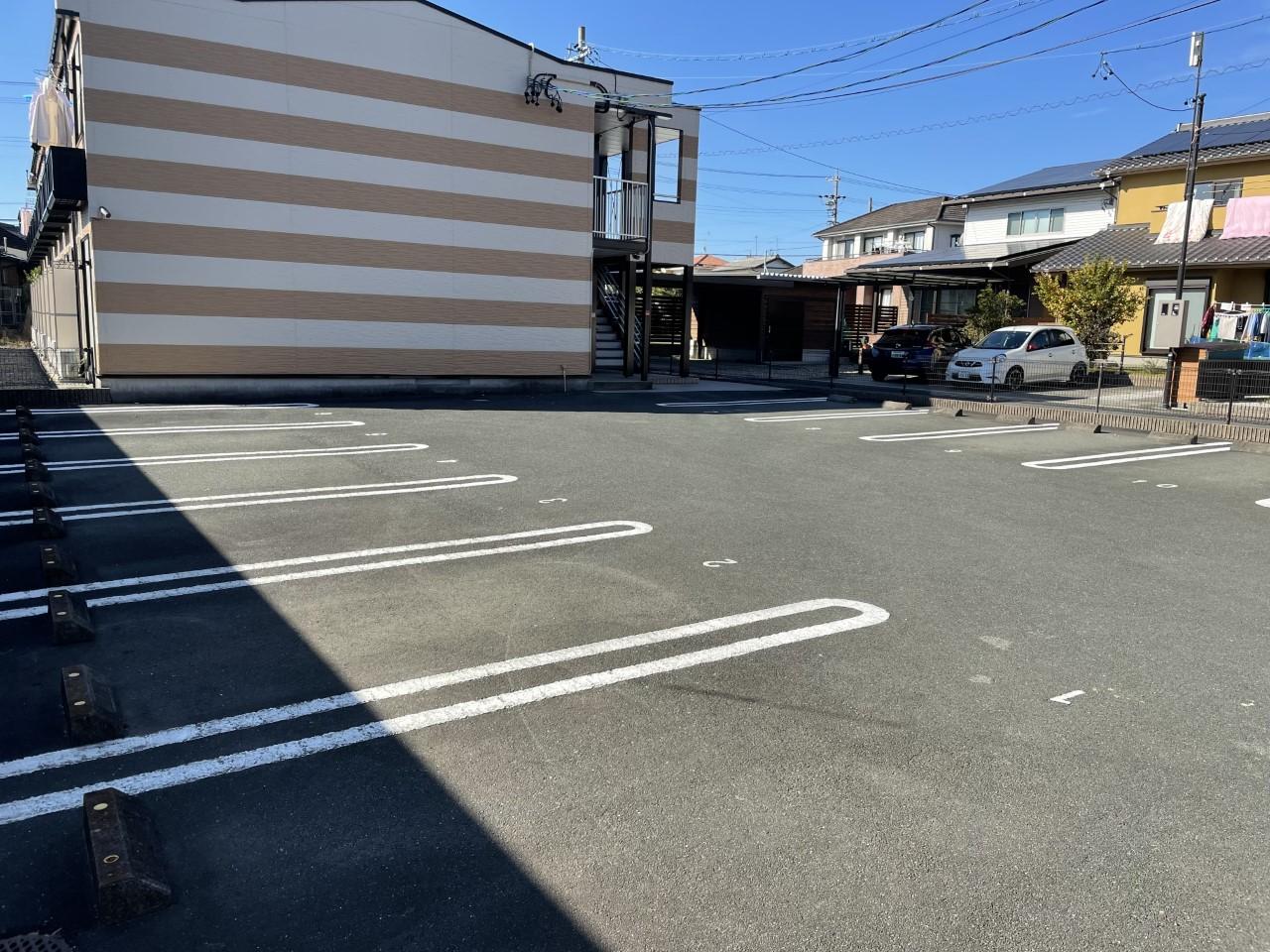 ピクシス イワタ(29889)の外観・駐車場イメージ1枚目