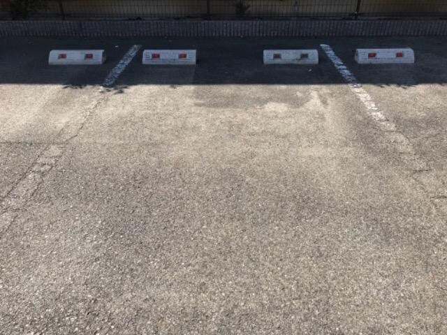 ラ フォレビオレット(30682)の外観・駐車場イメージ2枚目