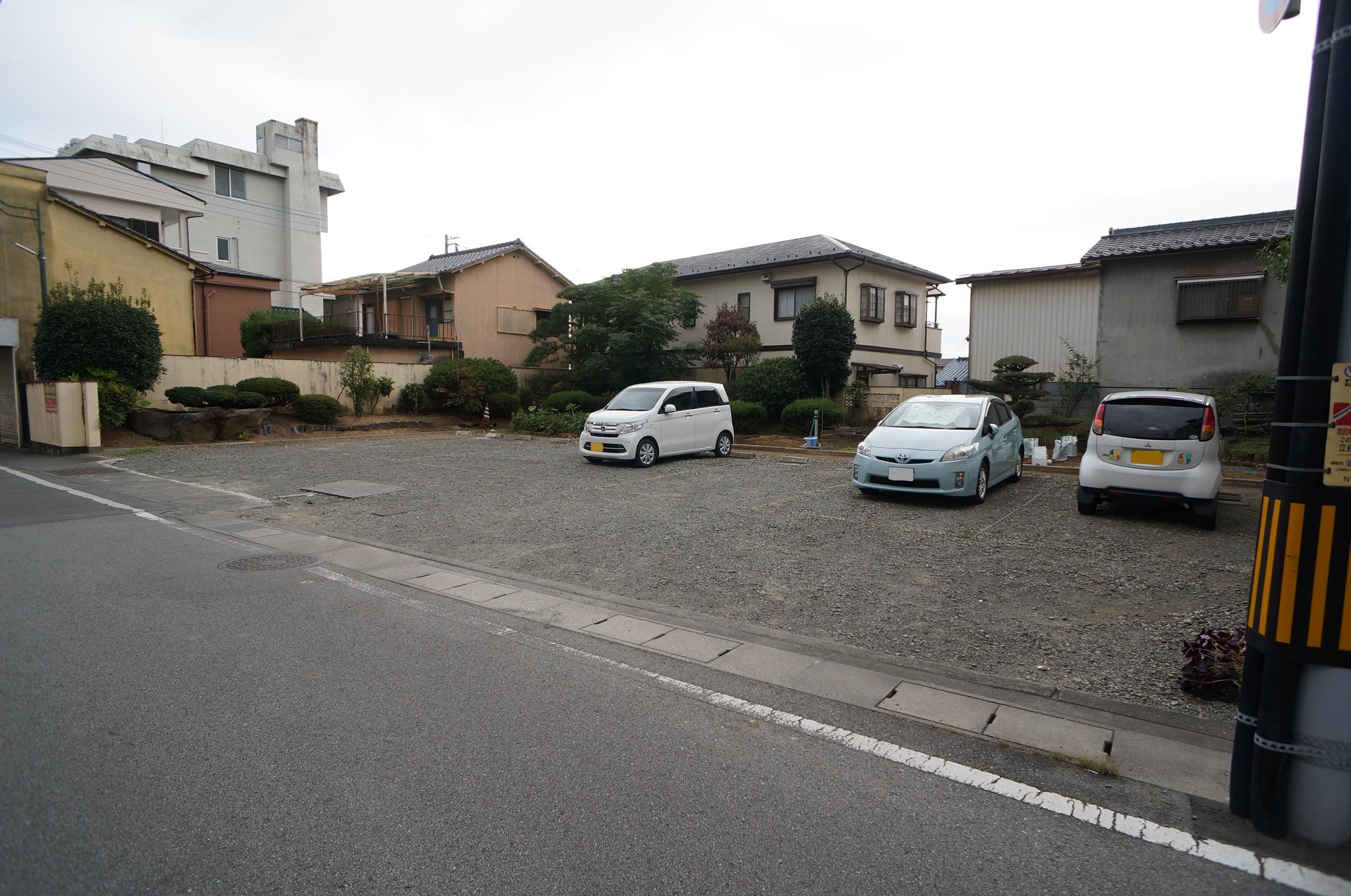 塩部月極駐車場の外観・駐車場イメージ2枚目