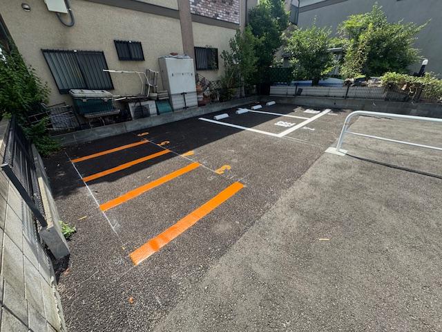 神明南2丁目駐車場の外観・駐車場イメージ3枚目