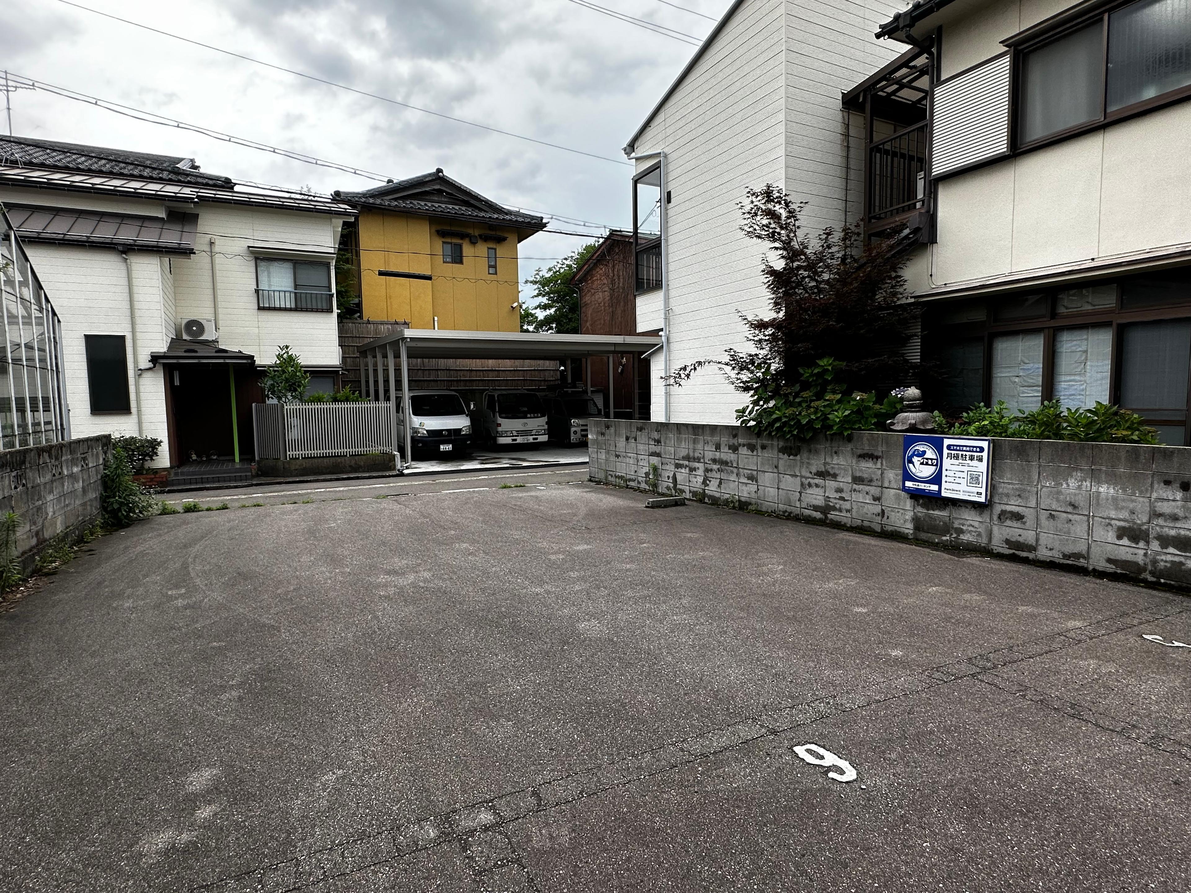 中央通パーキングの外観・駐車場イメージ2枚目