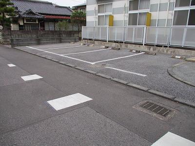 cubo(20703)の外観・駐車場イメージ1枚目