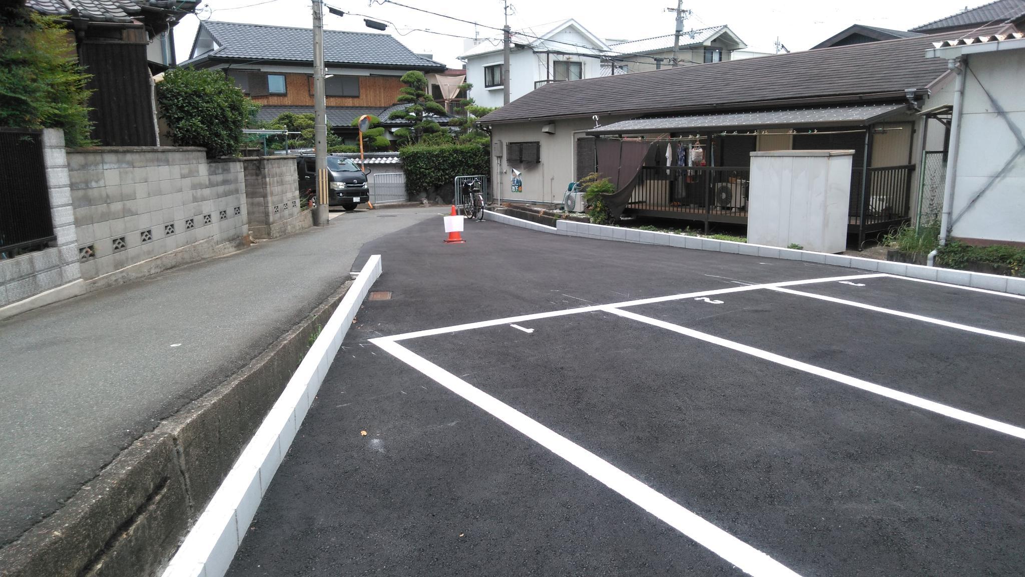 西面中二丁目駐車場の外観・駐車場イメージ3枚目