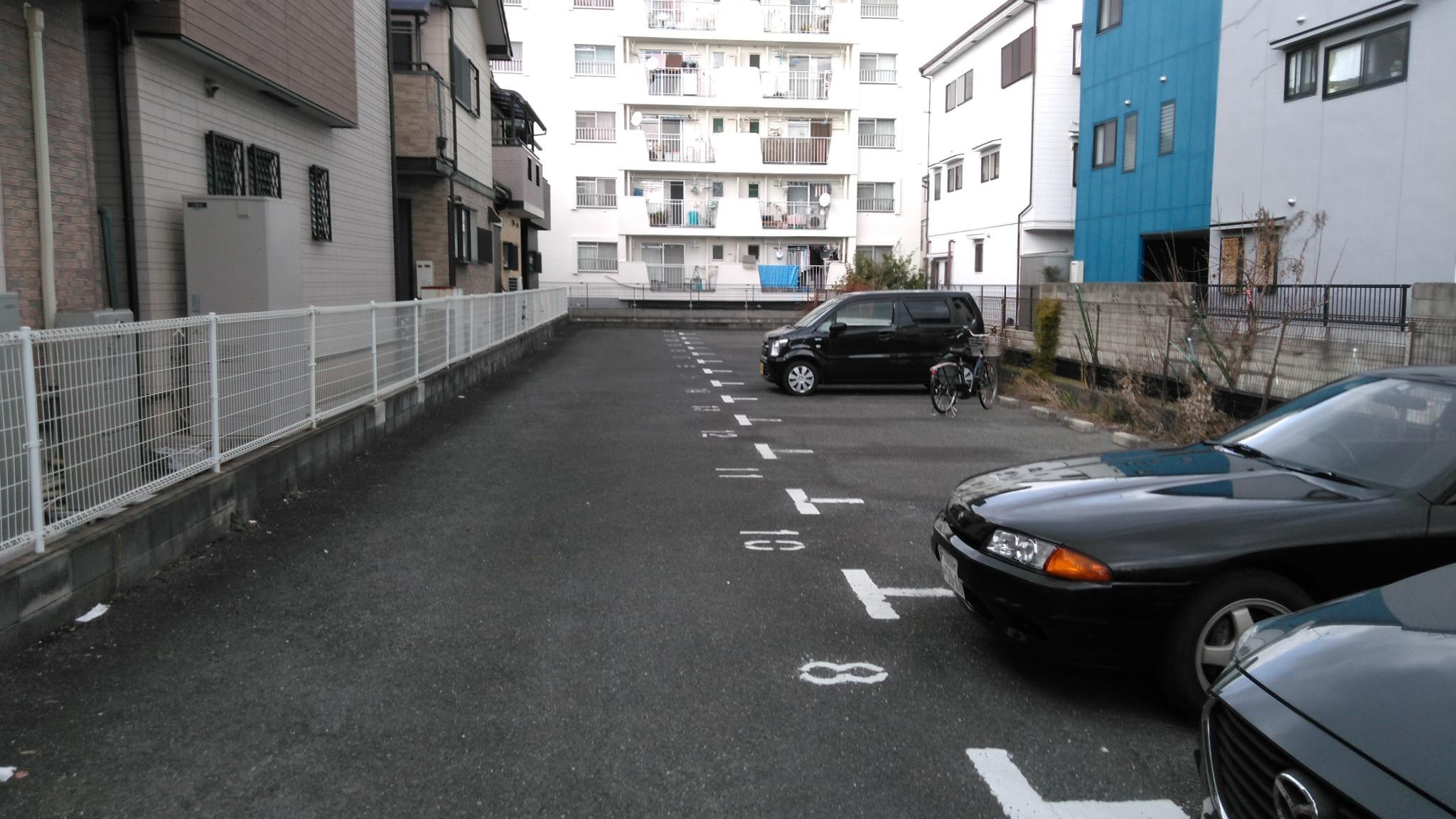 井上モータープール3の外観・駐車場イメージ2枚目