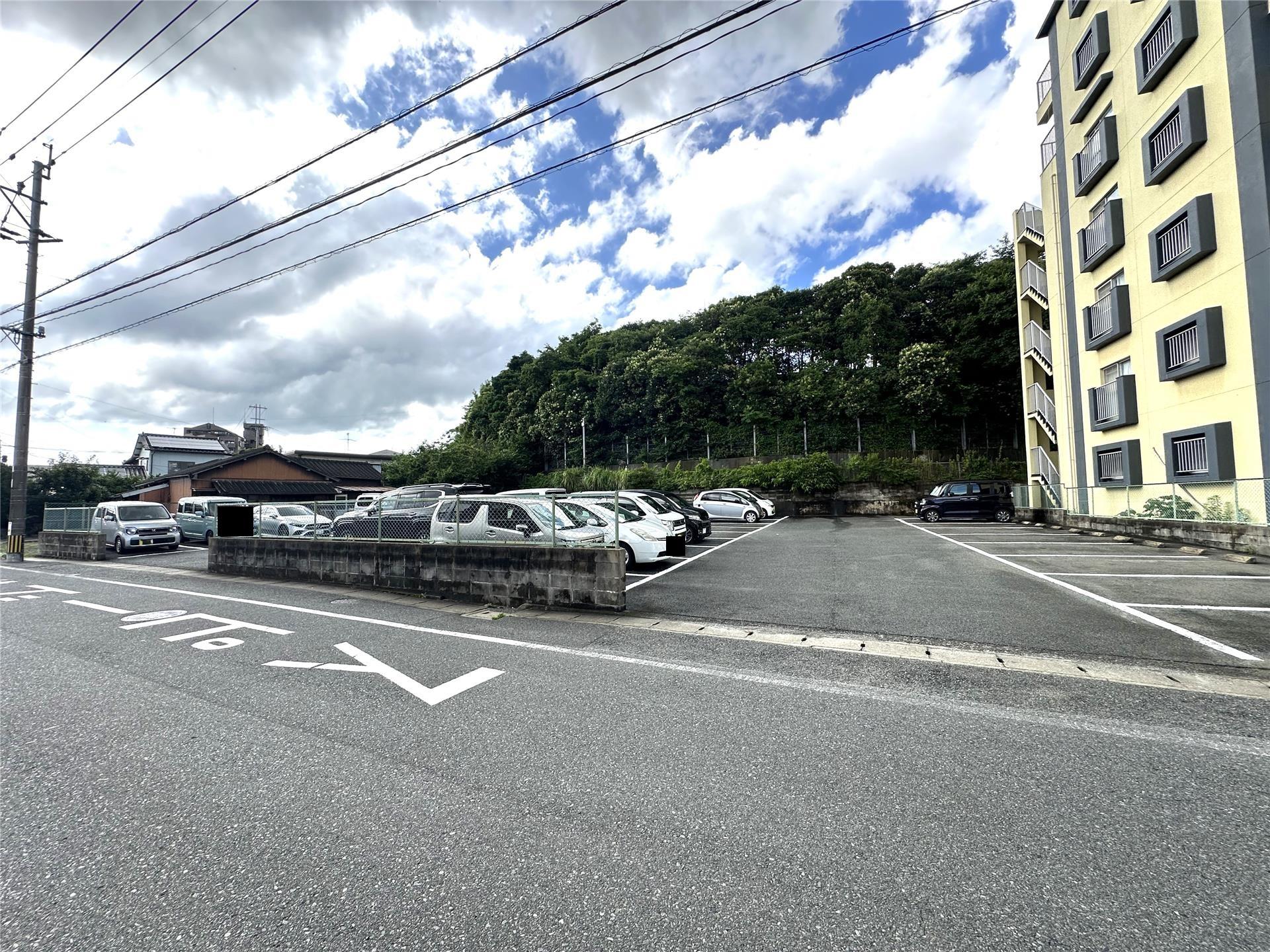 本城駐車場の外観・駐車場イメージ1枚目