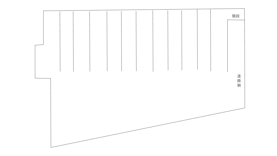 浦内マンションの駐車配置図