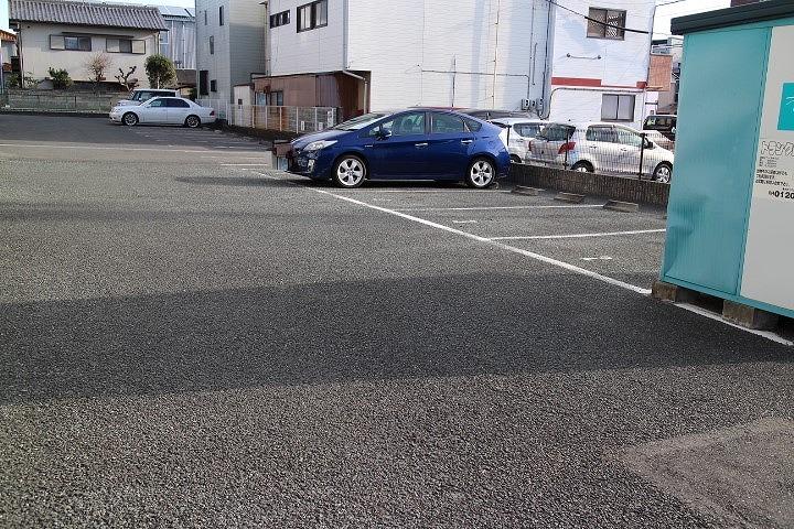 リラ上池(14581)の外観・駐車場イメージ1枚目