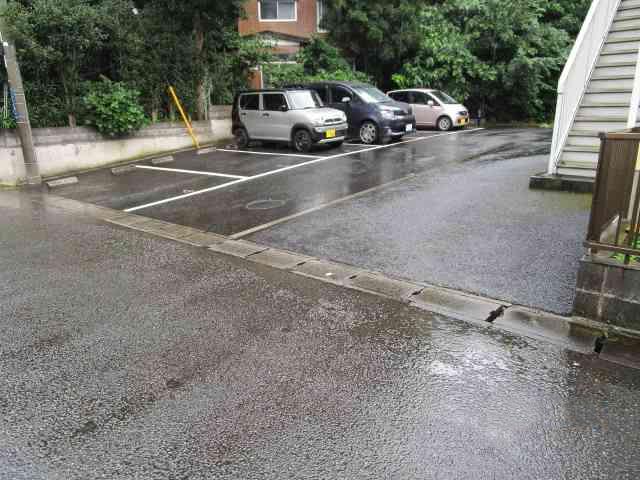 i参番館(52985)の外観・駐車場イメージ1枚目