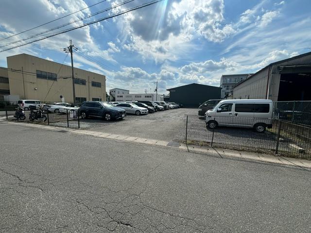 長田町 太田ガレージの外観・駐車場イメージ1枚目