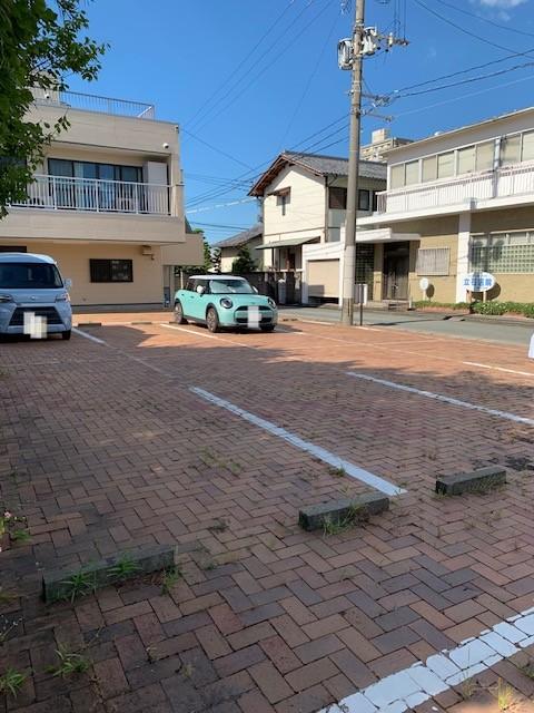 中園駐車場の外観・駐車場イメージ3枚目