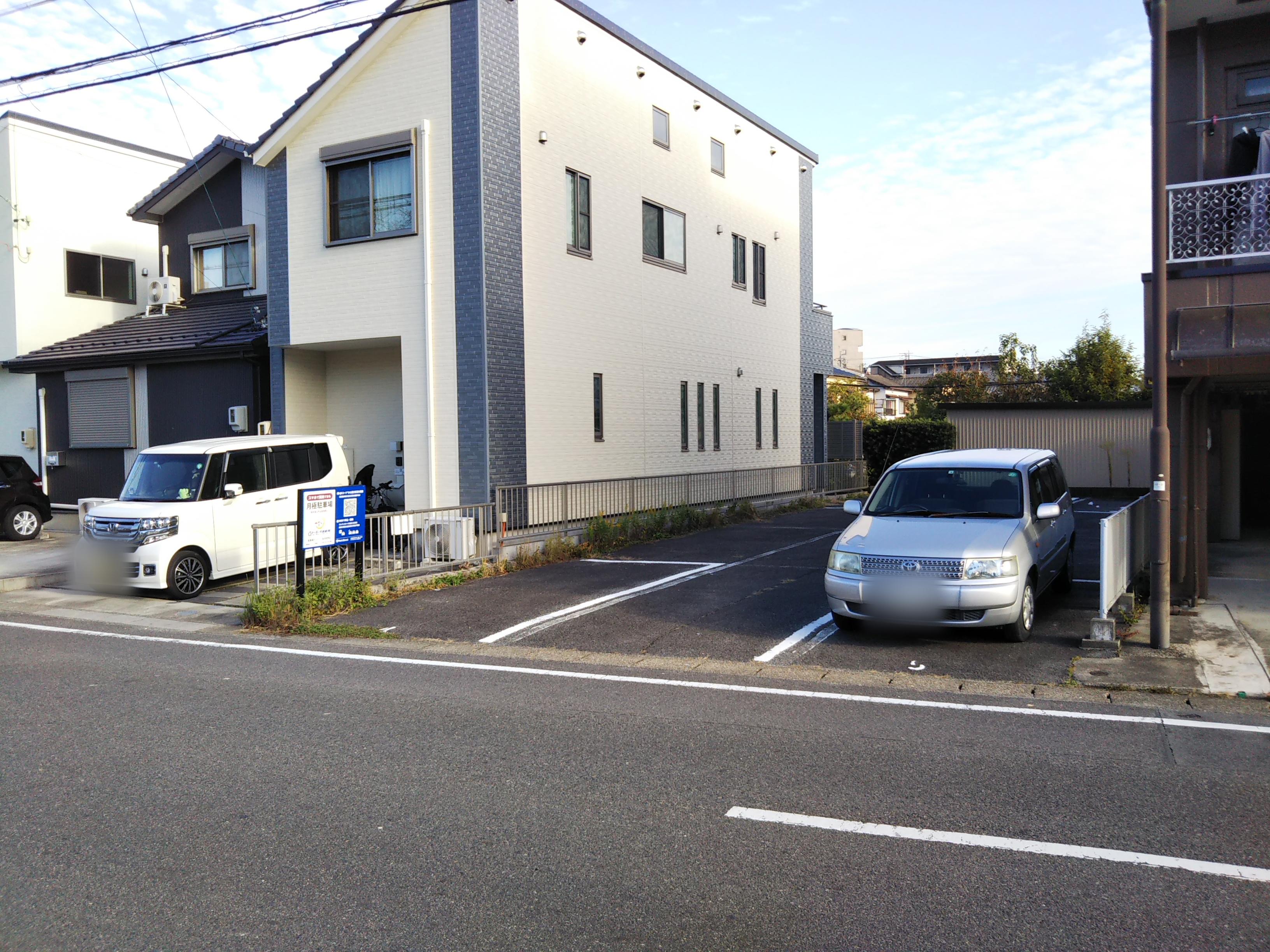 柏井町公園通(長江)駐車場の外観・駐車場イメージ1枚目