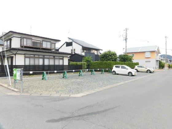 パークスクエア月極駐車場の外観・駐車場イメージ1枚目