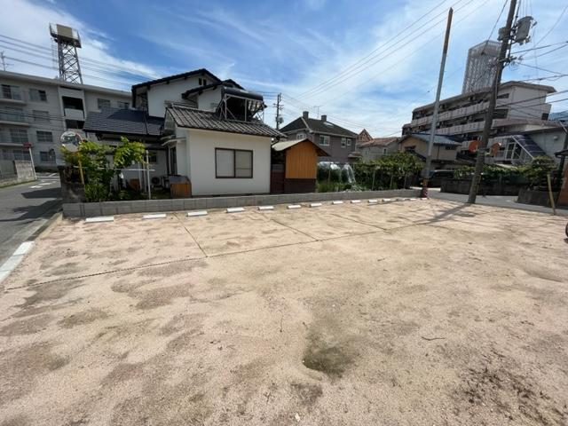 八幡駐車場の外観・駐車場イメージ1枚目