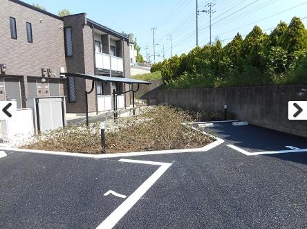 ニューコート(54763)の外観・駐車場イメージ1枚目