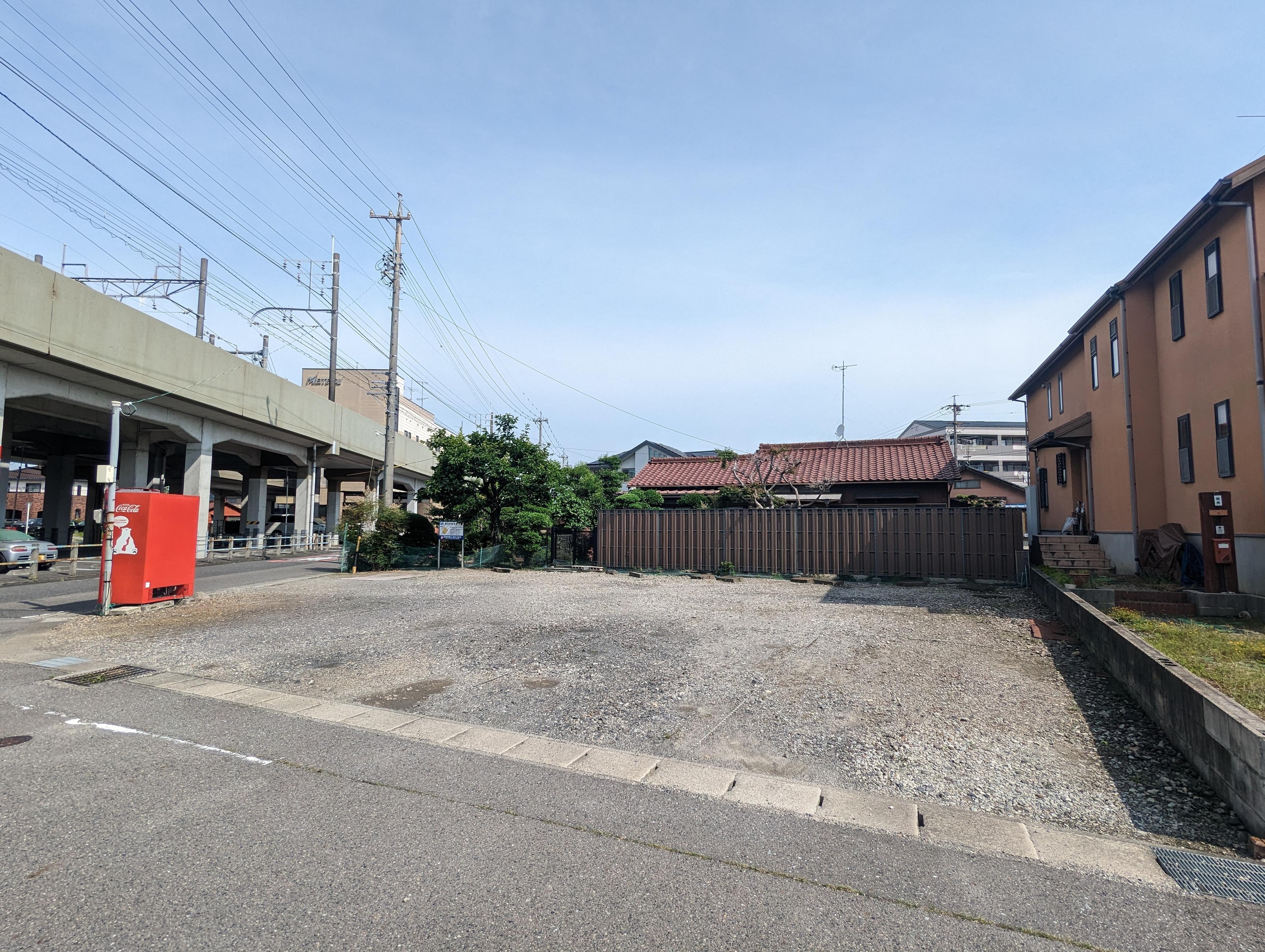 南田面南駐車場の外観・駐車場イメージ1枚目